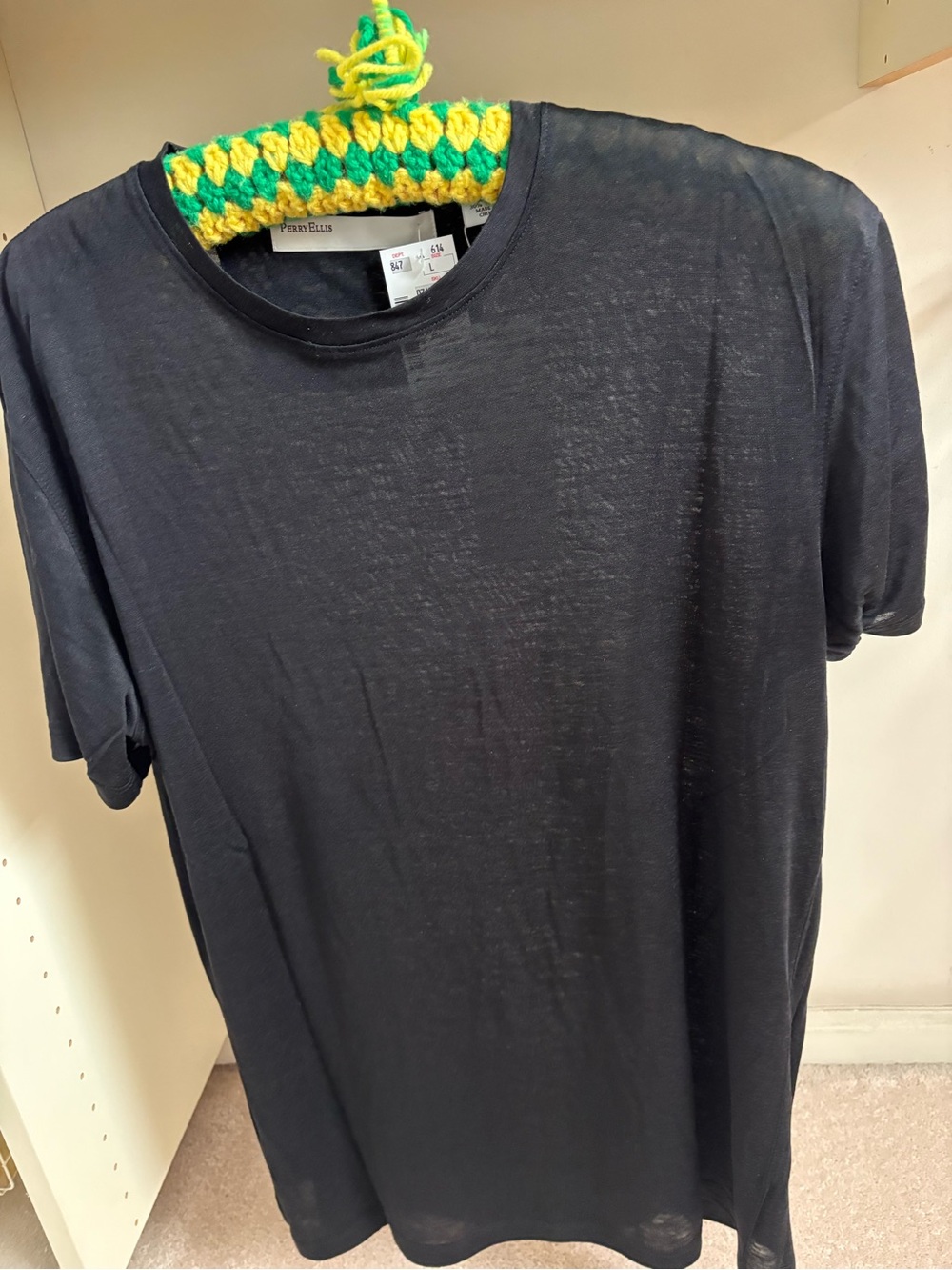 Perry Ellis Men’s Black Short-Sleeve Silk T-Shirt